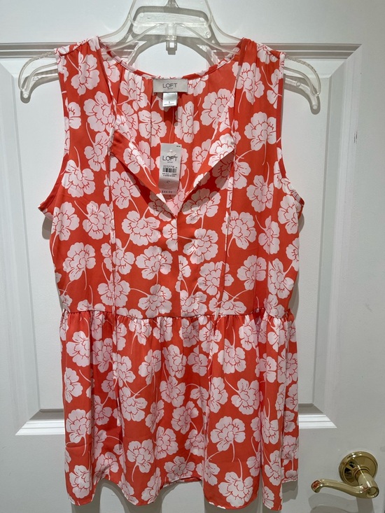 LOFT Tops - NWT LOFT Coral-White Floral Peplum Tank